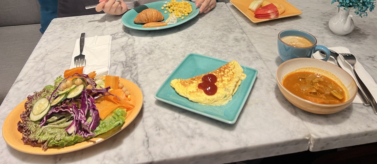 Breakfast at the Hyatt House Kuala Lumpur, complimentary as a Globalist benefit