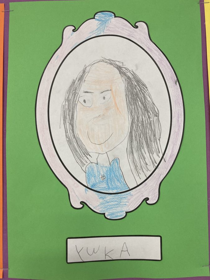 下の子が描いた自画像。教室に貼り出されていました