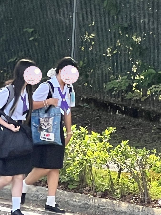 友だちと連れ立って