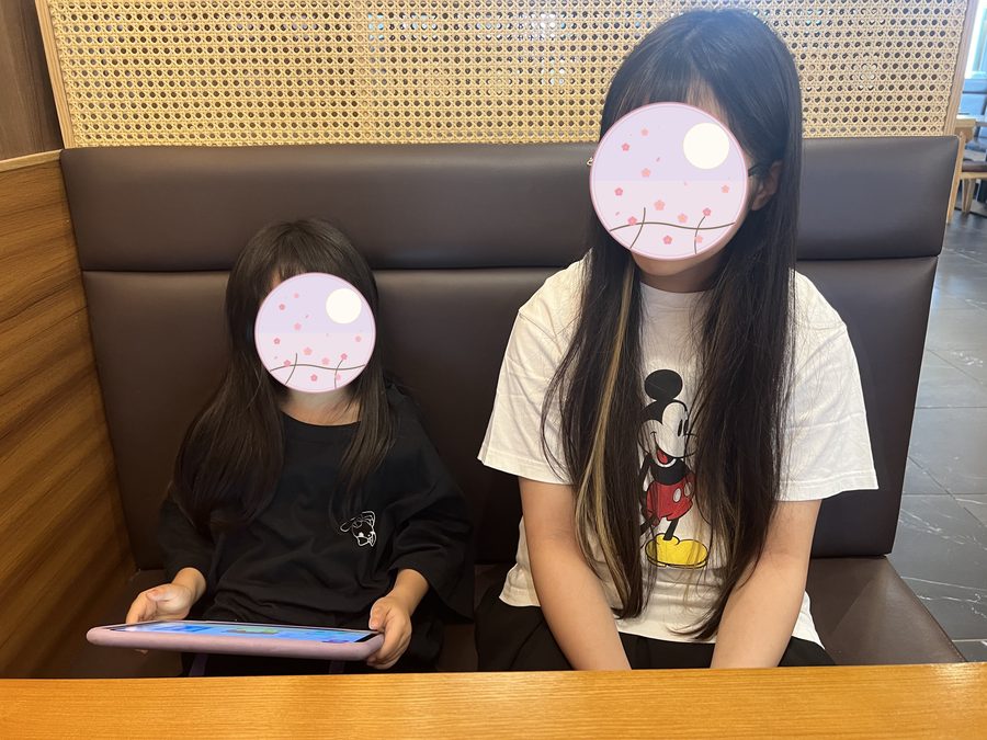 姉妹で。下の子もすっかり大きくなりました