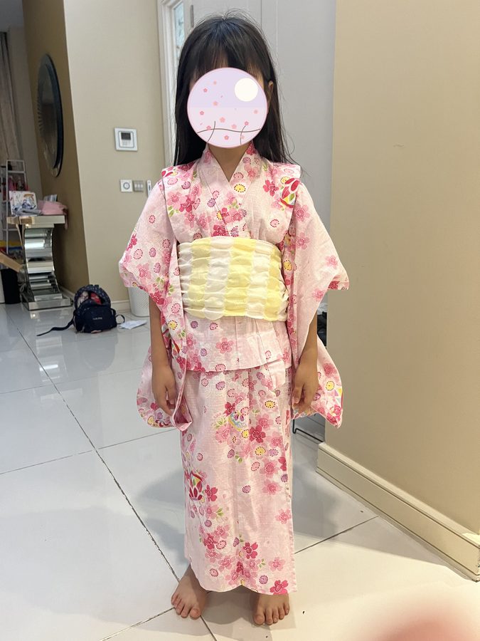 浴衣を着せてみた日。日本の行事は、こちらでも家でやっていました