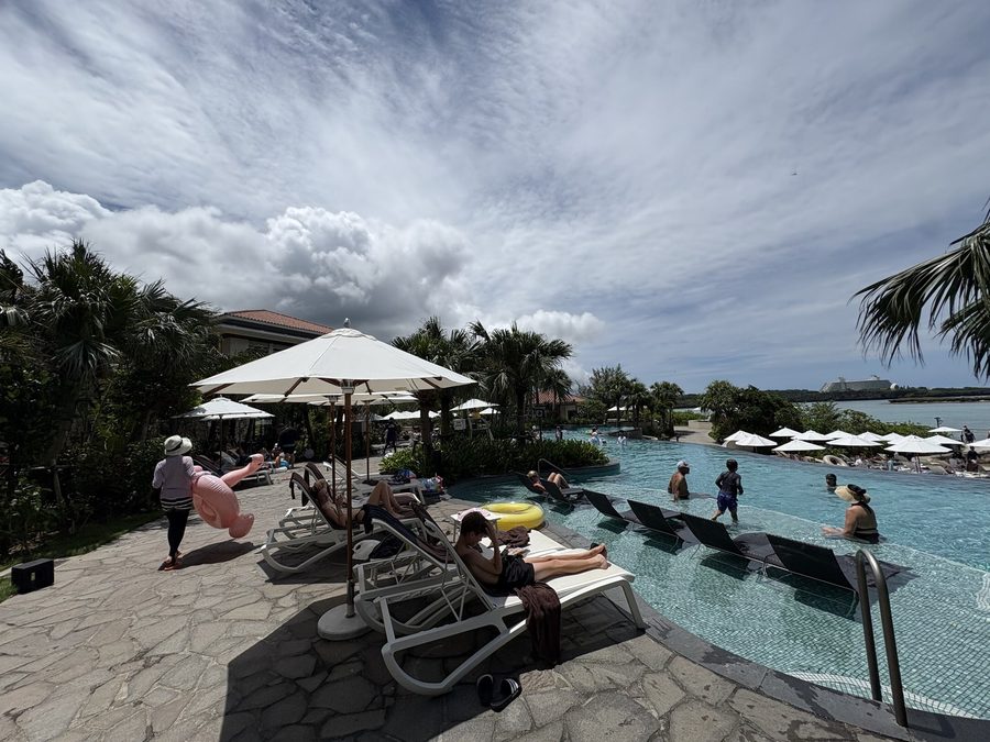 The sea begins just beyond the pool