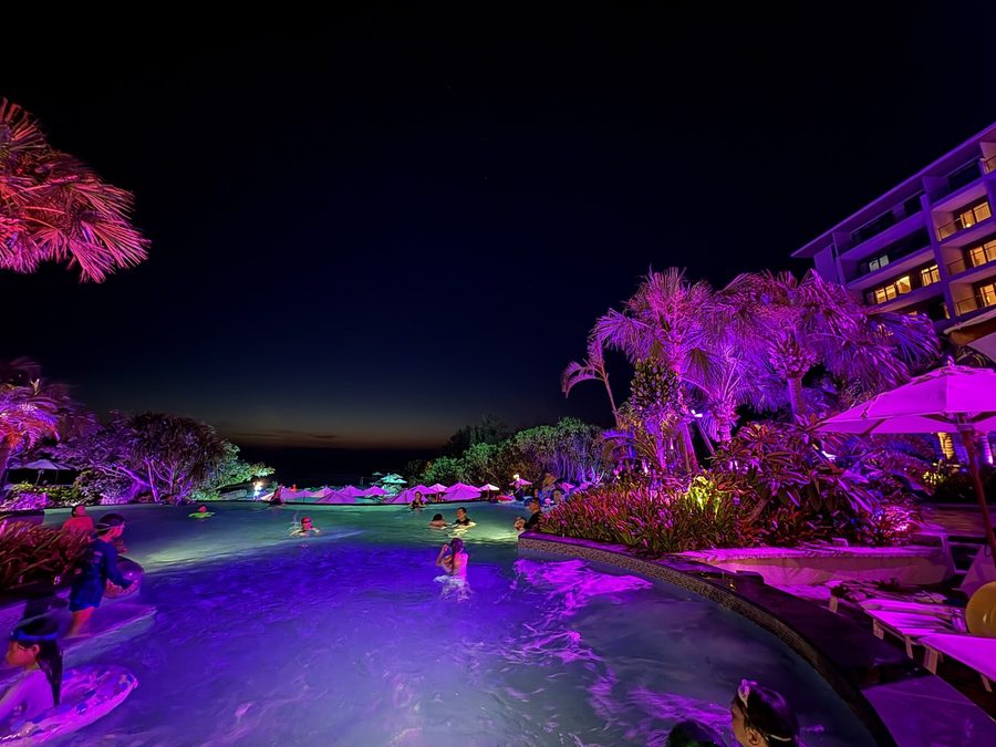 The whole pool glows